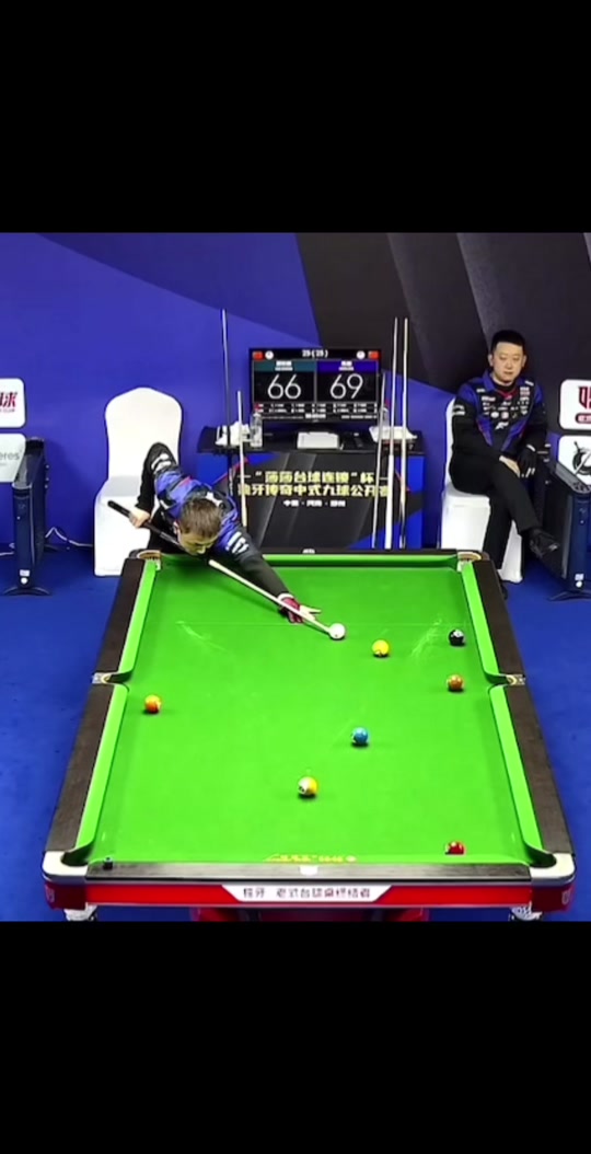 借着微凉的 借着微凉的