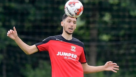 比赛回顾与 比赛回顾与