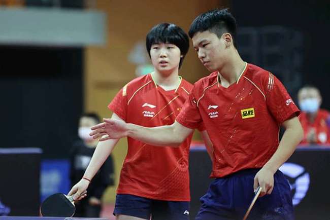 队员们在训 队员们在训