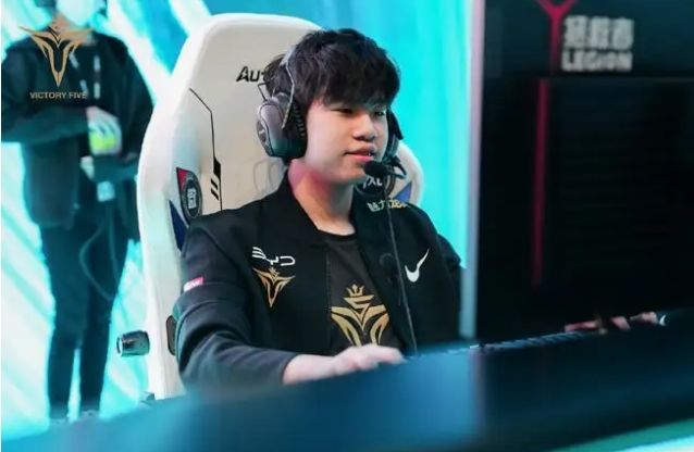 用快速的前 用快速的前